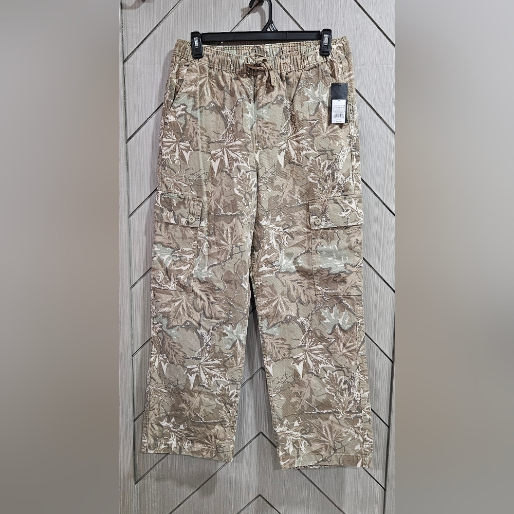 Original Use Leaf Pattern Cargo Pants - Brown and Tan